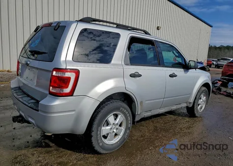 2009 Ford Escape Xlt z USA, uszkodzony, nr VIN 1FMCU03719KA53765